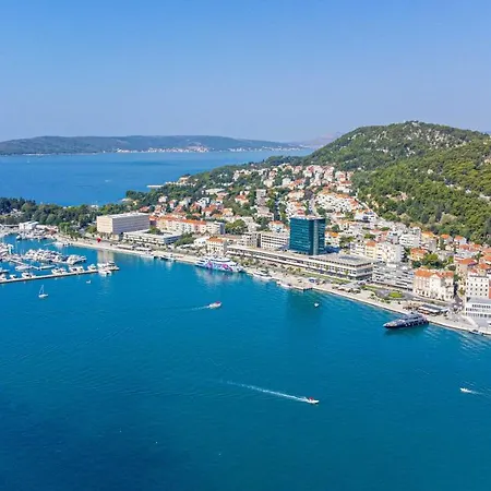 krevet i doručak And Style Luxury 4*
