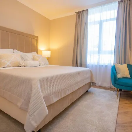 And Style Luxury Bed & Breakfast 4*