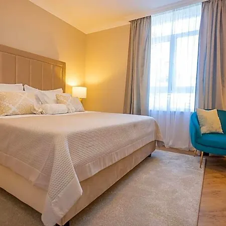 And Style Luxury 4*